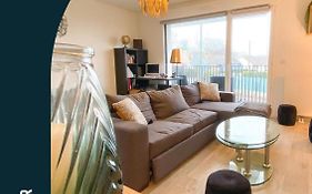 La Casa Moderna — Quiet, Modern Apartment